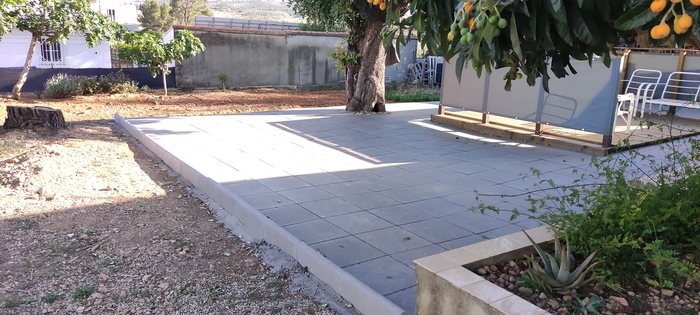 Curbstones Installed